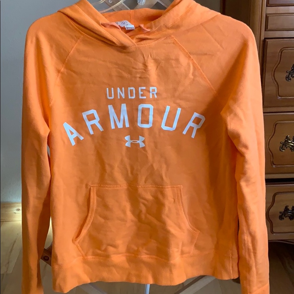 Under armour pull over
